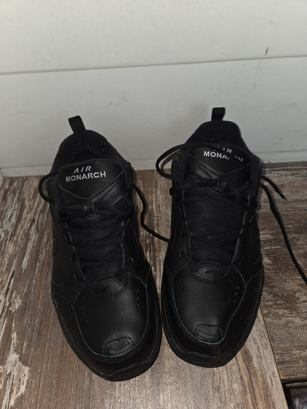 Nike Air Monarch Men’s Black Training Shoes